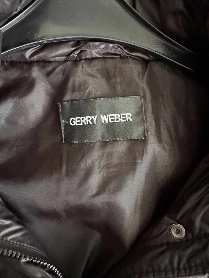 Damen Gerry Weber Jacke Größe 46 in Reutlingen