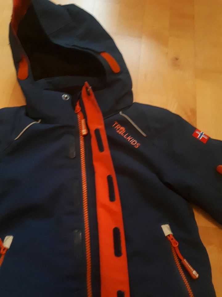 Trollkids Holmenkollen Pro Winterjacke, Skijacke, Gr.92, blau in Stuttgart