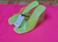 NEU Bershka Schuhe Sandalen Pantoletten  Damen Mädchen Gr.35 Rheinland-Pfalz - Hatzenbühl Vorschau