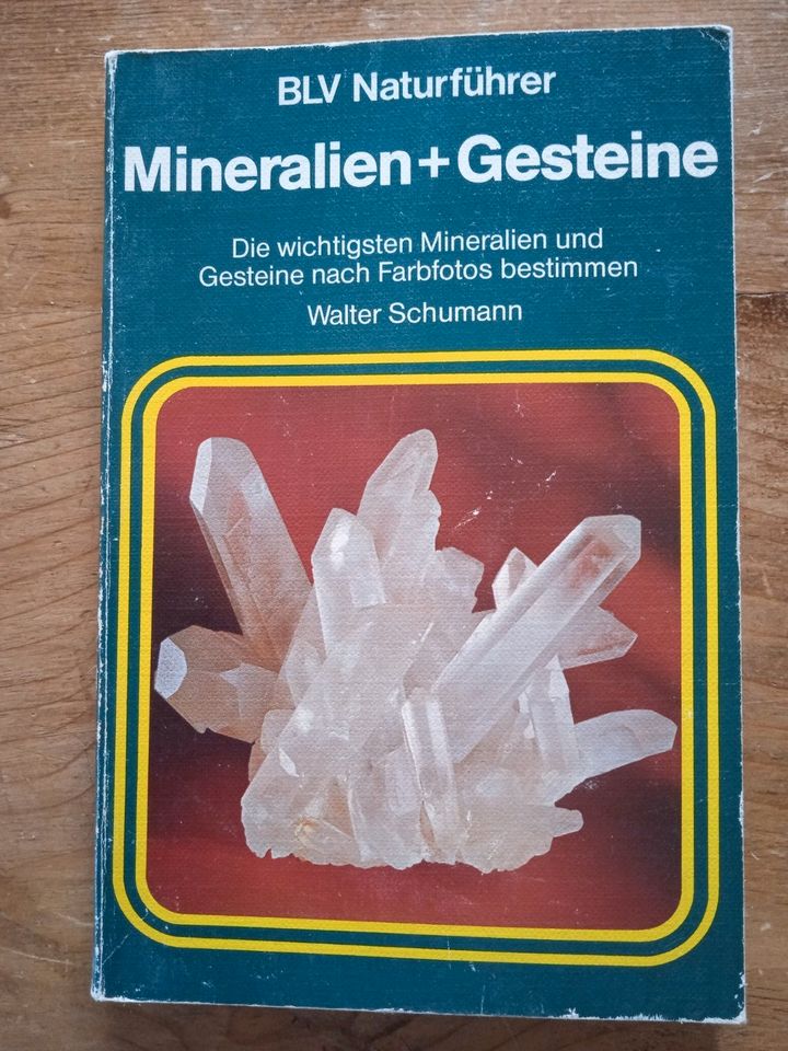 Mineralien Gesteine Nachschlagewerke 5 Bücker Fossilien Edelstein in Großostheim