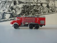 Feuerwehr Mercedes Benz GTLF Flugfeldlöschfahrzeug in 1:87 Rheinland-Pfalz - Waldalgesheim Vorschau