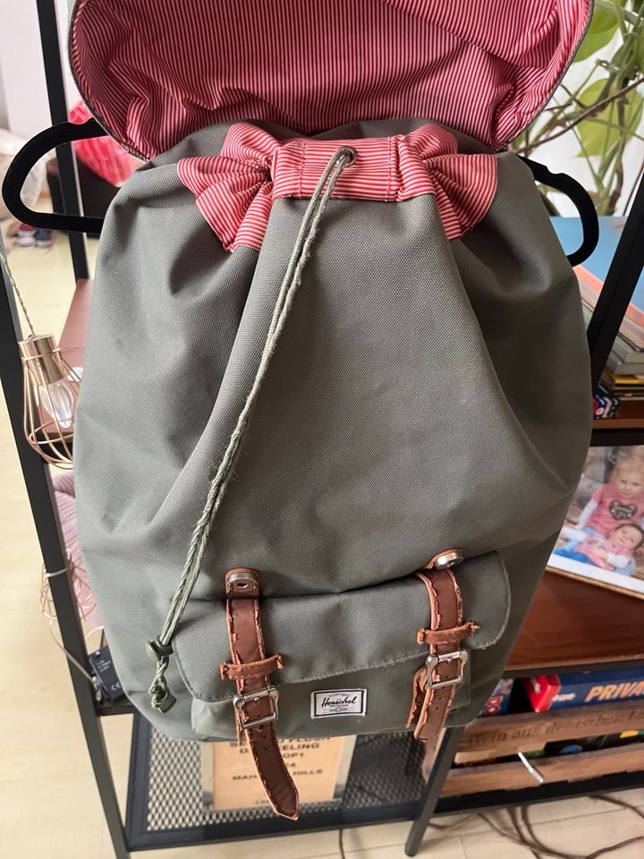 Rucksack - Herschel - Little America in Frankfurt am Main