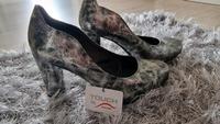 Pumps von Tamaris NEU Niedersachsen - Emmerthal Vorschau