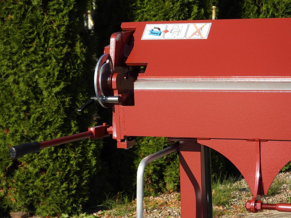 Abkantbank Biegemaschine RED-2200-1.2mm mit Aussparung Schwenkbiegemaschine Biegewinkel 160*, Abkantmaschine in Nürnberg (Mittelfr)