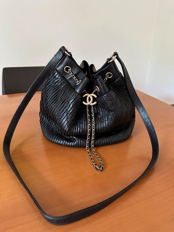Chanel Bucket Bag Tasche in München