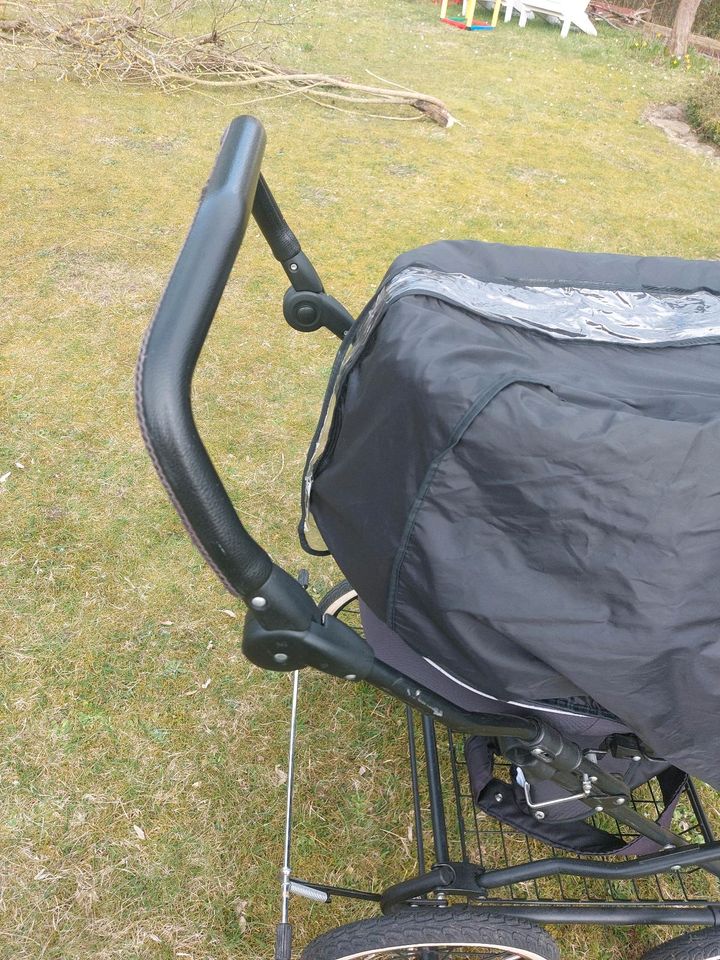 Dänischer Kinderwagen von Trille in Lüneburg