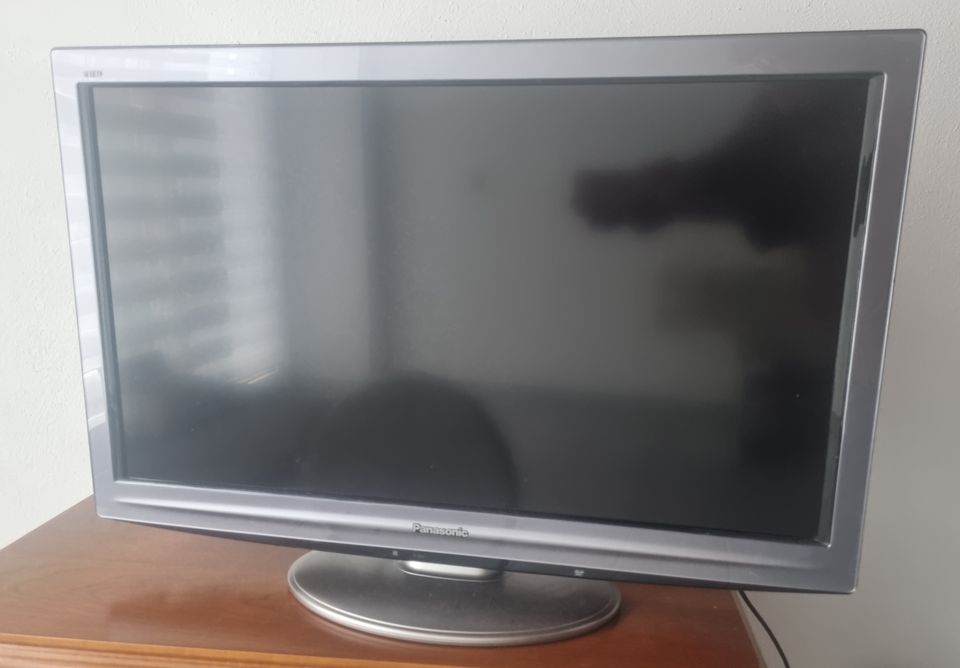 Panasonic Fernseher TX-L32GS21, Diagonale 80cm in Pausa/Vogtland