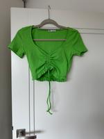 Zara T-Shirt Grün Hessen - Karben Vorschau
