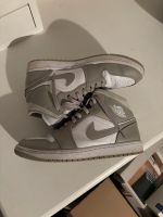 Nike Air Jordan 1 Mid Bayern - Bischofsmais Vorschau