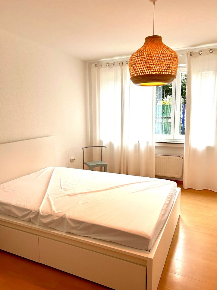 Gemütliche 60 qm EG Wohnung, neu renoviert! in Stuttgart