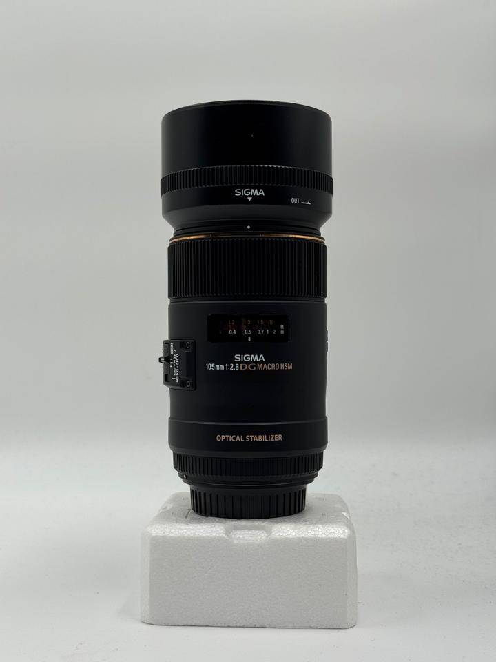 Sigma EX 105mm f:2.8 Macro DG OS HSM Objektiv für Canon EOS in Hannover
