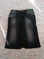 Replay Jeansrock Rock mit Schlitz schwarz Gr. 27 bzw 34 Bayern - Klingenberg am Main Vorschau