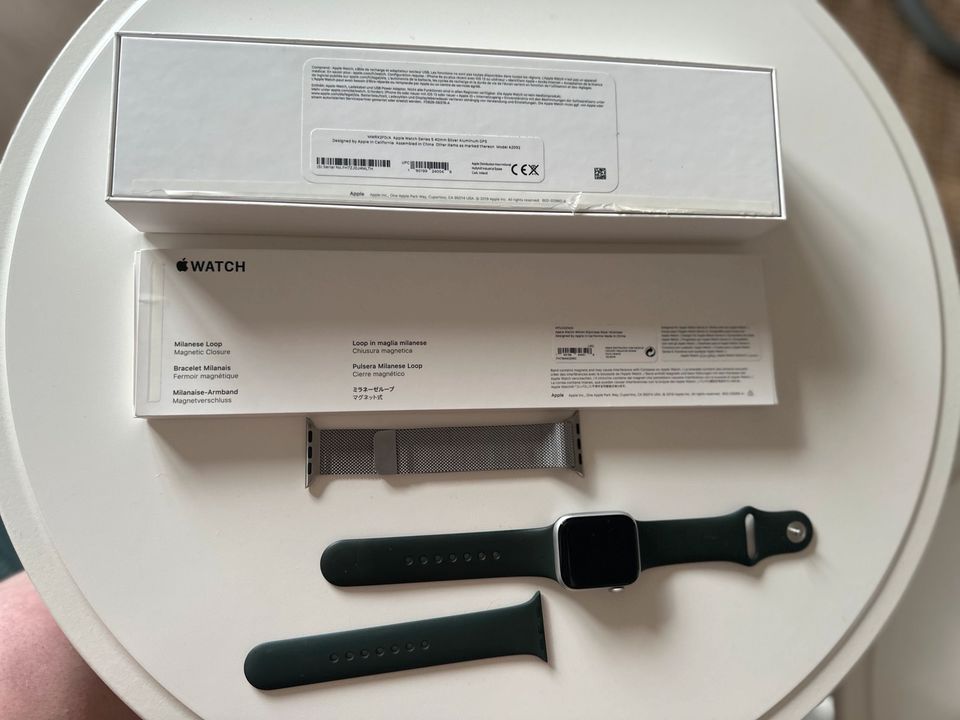 Apple Watch Series 5 | khaki case| silber case | 97% A-K in Kiel