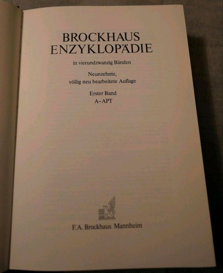 Brockhaus Enzyklopädie Lexikon Goldschnitt Exklusivausgabe Atlas in Dresden