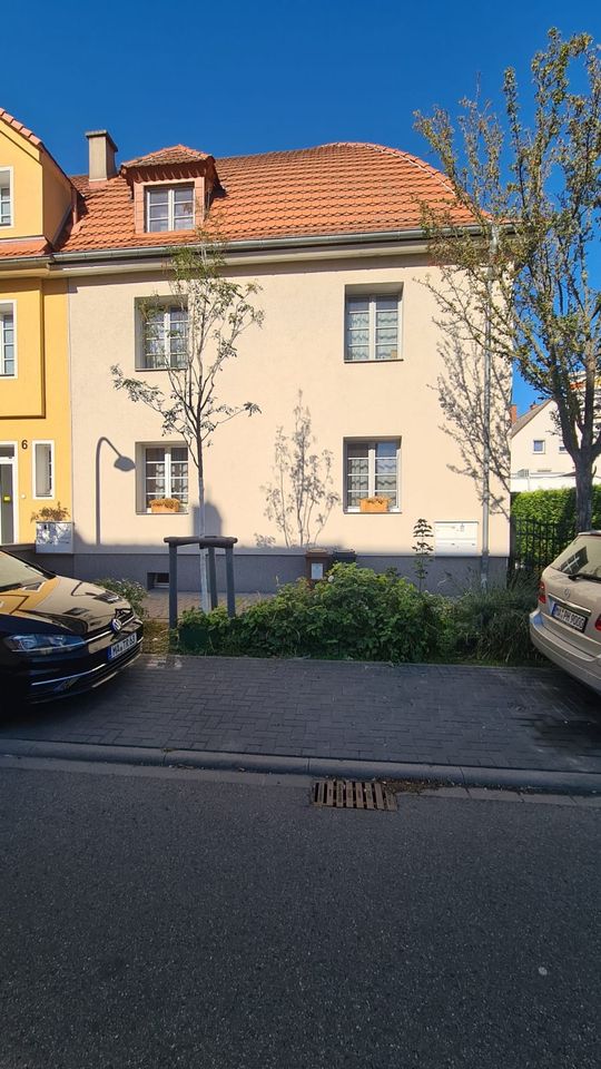 Hochwertig modernisiertes Ein- bis Zweifamilienhaus mit Garten in Ludwigshafen