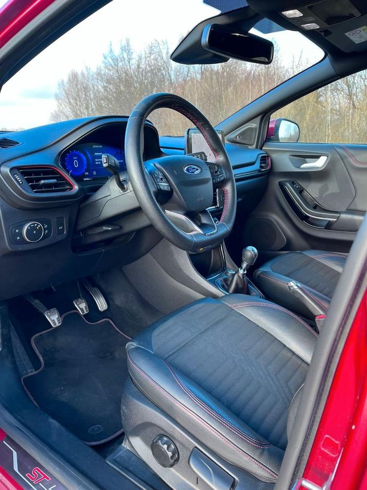 Ford TOP - Puma 1,0 EcoBoost Hybrid 114kW ST-Line X in Langenau