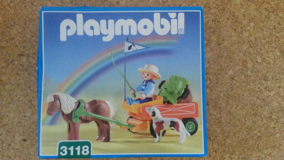 Playmobil Kinderponywagen, Pferdetransporter und Junge mit Welpen in Staffhorst