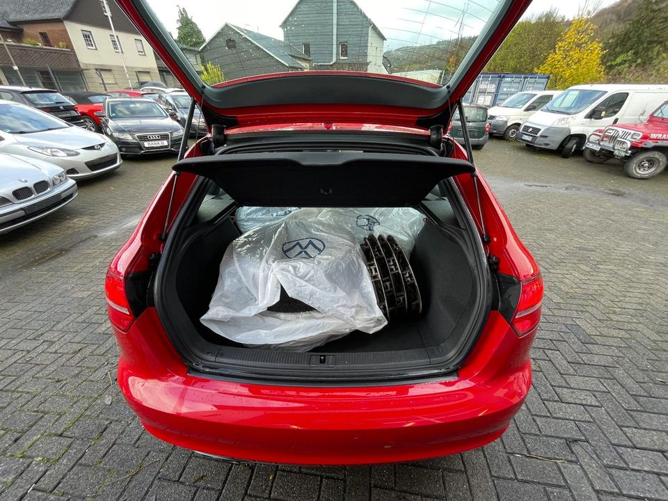 Audi A3 Sportback 1.4 TFSI S line Sportpaket plus in Herscheid