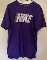 Nike T-Shirt Gr.M Lila nur 1 mal getragen Baden-Württemberg - Heidelberg Vorschau