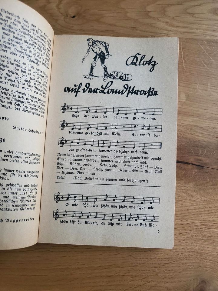 Der Kilometerstein Liederbuch in Rastede