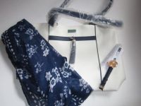 Handtasche mit Tuch und Uhr nie benutzt creme weiss blau Hessen - Künzell Vorschau