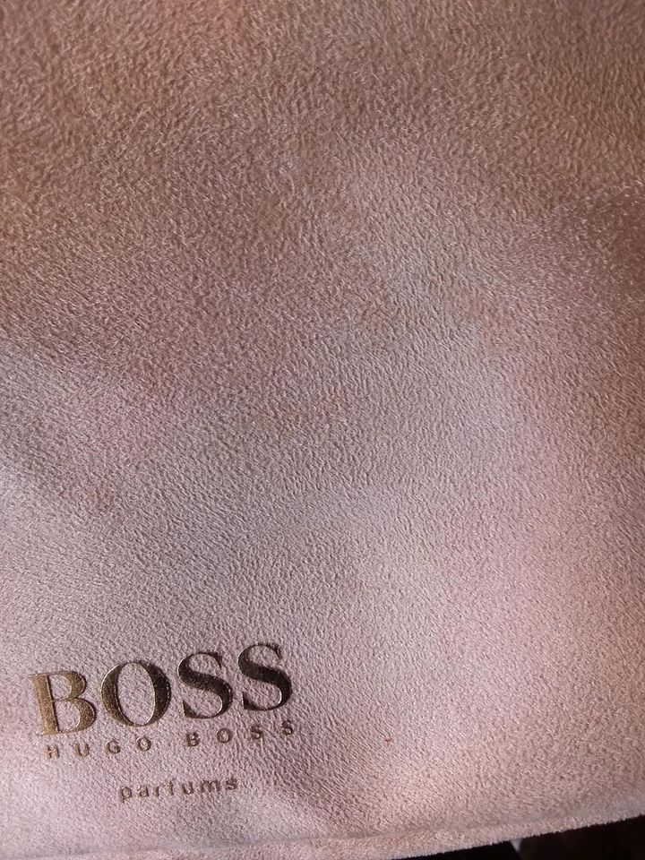 Hugo Boss Tasche in Marlow