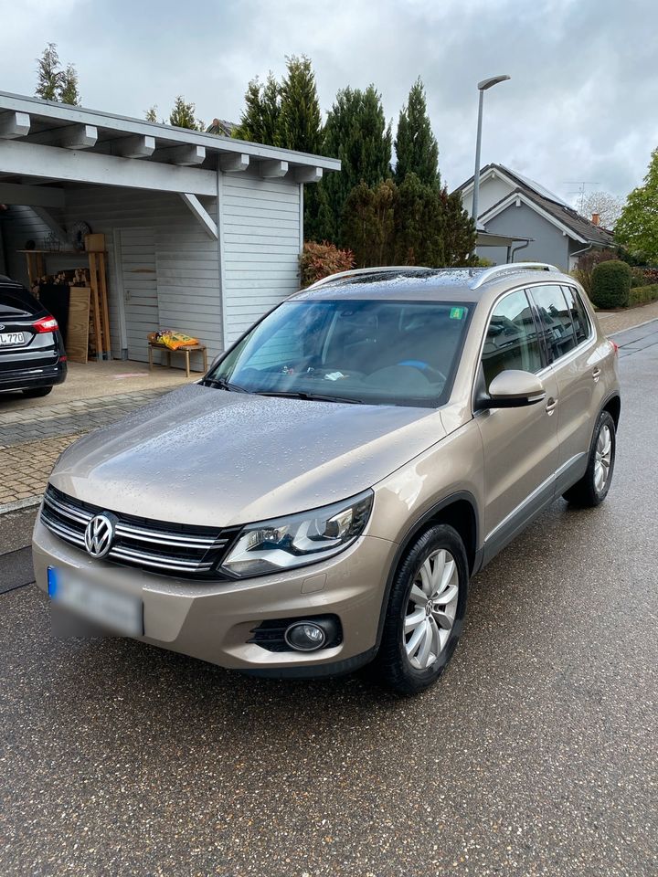 VW Tiguan 2.0 TDI 4motion Titanium Beige Metallic, AHK in Weilheim