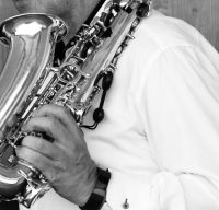 Saxophonist sucht Pianist/in und/oder andere Musiker Bonn - Nordstadt  Vorschau