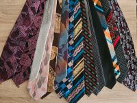 Krawatten diverse zur Auswahl, 5€ pro Stück, sehr guter Zustand Niedersachsen - Hemmingen Vorschau