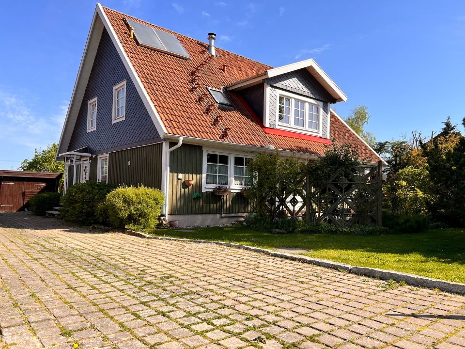 ***Schwedenhaus mit Möglichkeit zur Nutzung als Zwei-Generationen-Haus*** in Leezen MV