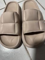 H&M Beige Schlappen Duisburg - Rheinhausen Vorschau