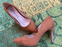 Pumps Esmara braun Gr. 38 - Leder Mecklenburg-Strelitz - Landkreis - Neustrelitz Vorschau