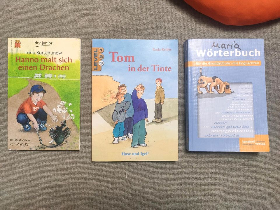 Kinderbücher Grundschule in Neuss