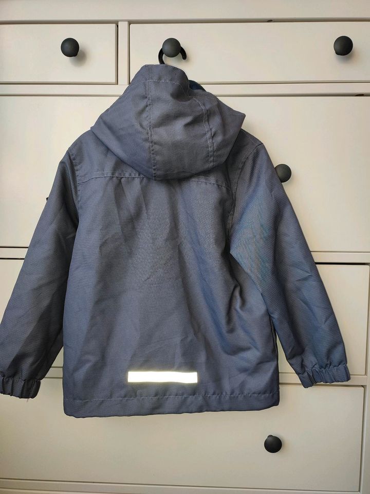 Junge Regenjacke Windschutz neu zum Jogger Hose Jeans H&M 116 Übe in Lüneburg