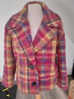 Flauschige karierte Jacke/Blazer,  pink/bunt, mit Schal, Neu Nordrhein-Westfalen - Krefeld Vorschau