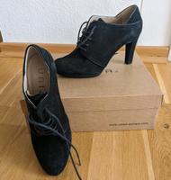 Schwarze Schnürschuhe mit Absatz von Unisa aus Leder , Größe 37 Obergiesing-Fasangarten - Obergiesing Vorschau