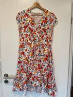 Orsay, Kleid, Blumenkleid, Größe 38/M,  Frühling Nordrhein-Westfalen - Hopsten Vorschau