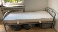Schlafzimmer Bett mit Matratze Nordrhein-Westfalen - Oberhausen Vorschau