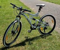 Fahrrad Bergsteiger weiß/schwarz 26" / 26 Zoll Nordrhein-Westfalen - Krefeld Vorschau