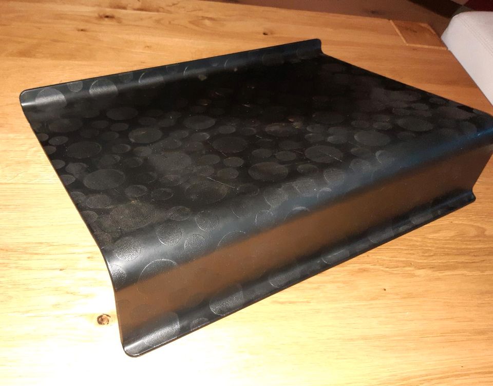 Laptop Notebook Unterlage für die Oberschenkel auf Couch o. Bett in Deggendorf