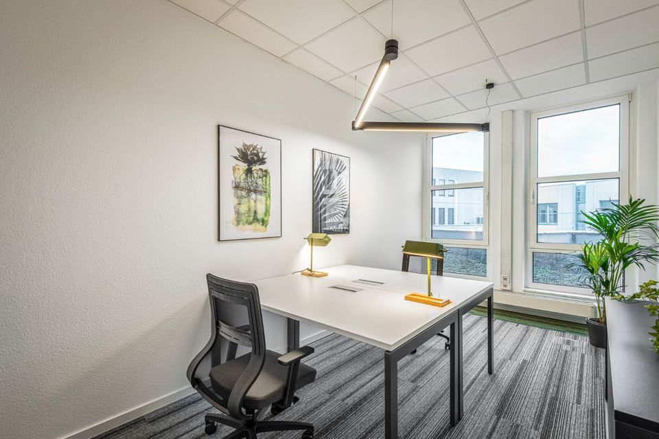 Exklusiver Büroflügel mit Zugang zu hochwertiger Dachterrasse in Weiterstadt