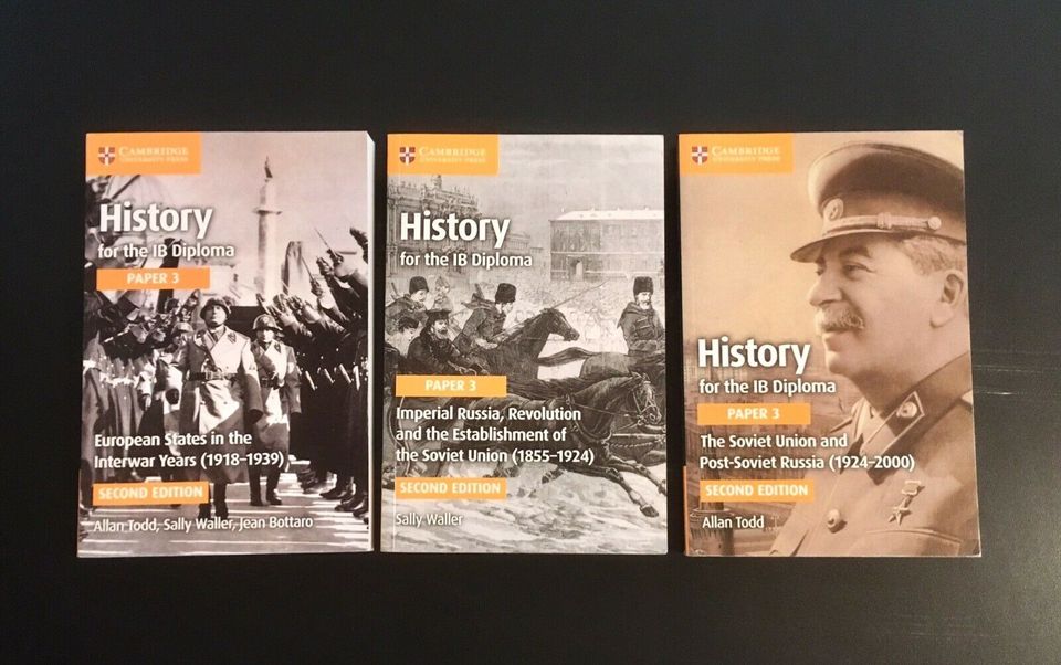 IB History Book, comprehensive books to study history for the IB in München