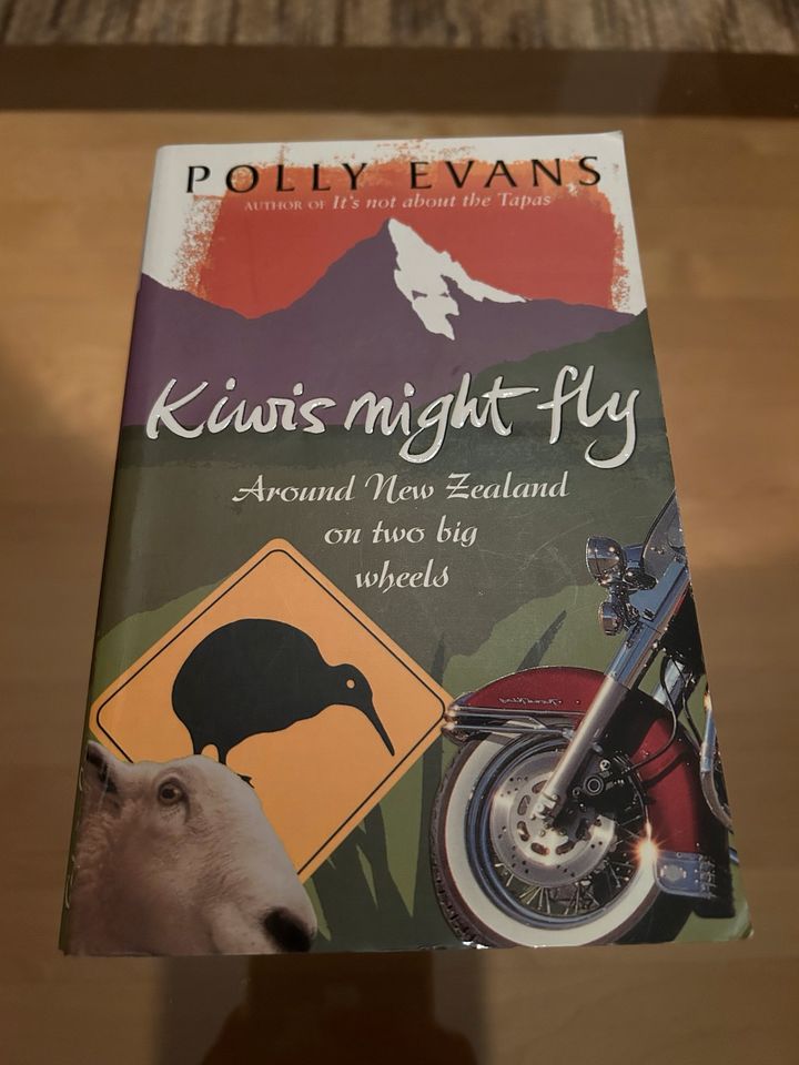 Kiwis might fly von Polly Evans New Zealand Neuseeland Motorrad in Kirchheimbolanden