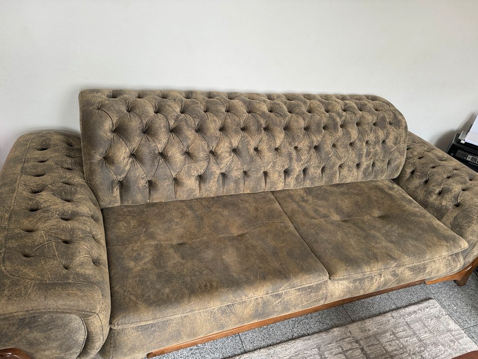Couch Sofa Vintage set Elektrische schlaf Funk. und Usb Ansch. in Velbert