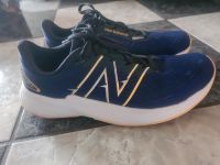 New Balance Fuelcell Sneaker Sportschuhe Gr. 43 TOP Nordrhein-Westfalen - Paderborn Vorschau