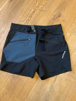 Icepeak Short A.W.S. 38 1x getragen inklusive Versand Bayern - Neukirchen vorm Wald Vorschau