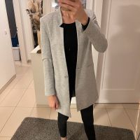 Vero Moda Mantel Gr. 36 grau Damen Cardigan Jacke Stuttgart - Möhringen Vorschau