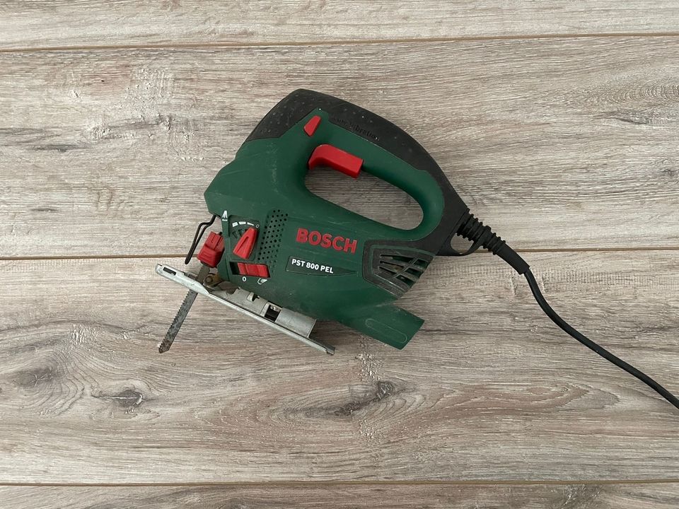 Bosch Stichsäge PST800 PEL in Seevetal