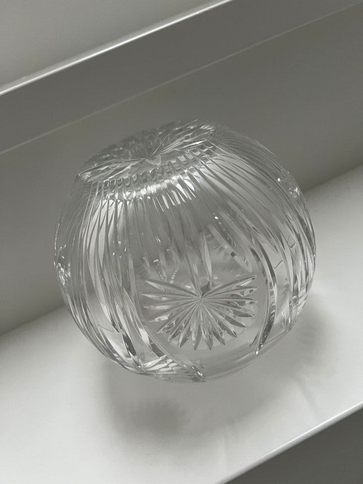 NACHTMANN Deutsche Kristallkugel 24 % Kugel Glas Vase 1960er groß in Stuttgart