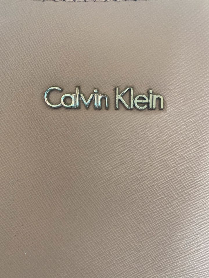 Tasche Calvin Klein in Röttenbach